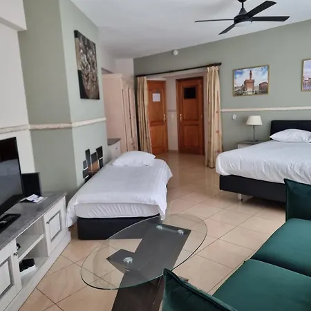 Résidence Bara Midi 3* Saint-Gilles