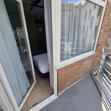 Apartahotel Résidence Bara Midi Saint-Gilles