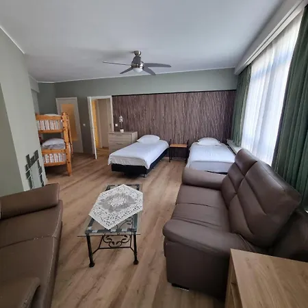 Résidence Bara Midi 3* Saint-Gilles